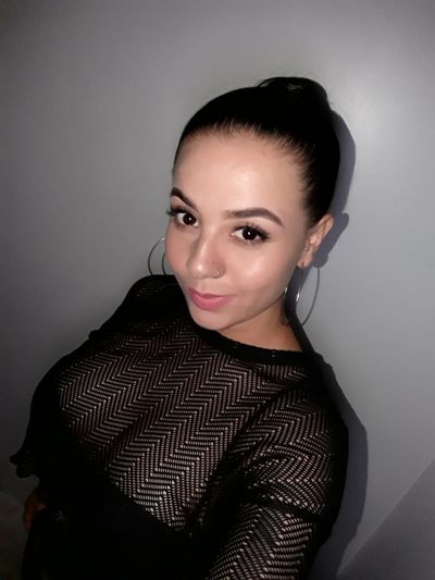 Diane Gomez - Escort Girl from Hartford Connecticut