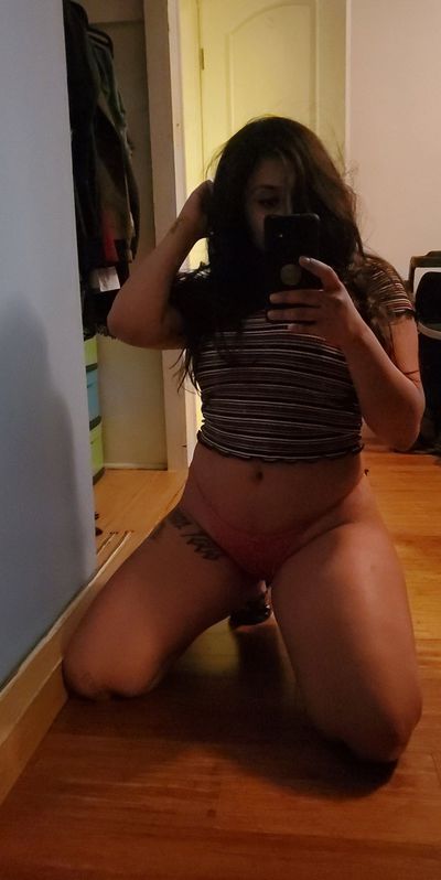 Dora Kerby - Escort Girl from Detroit Michigan